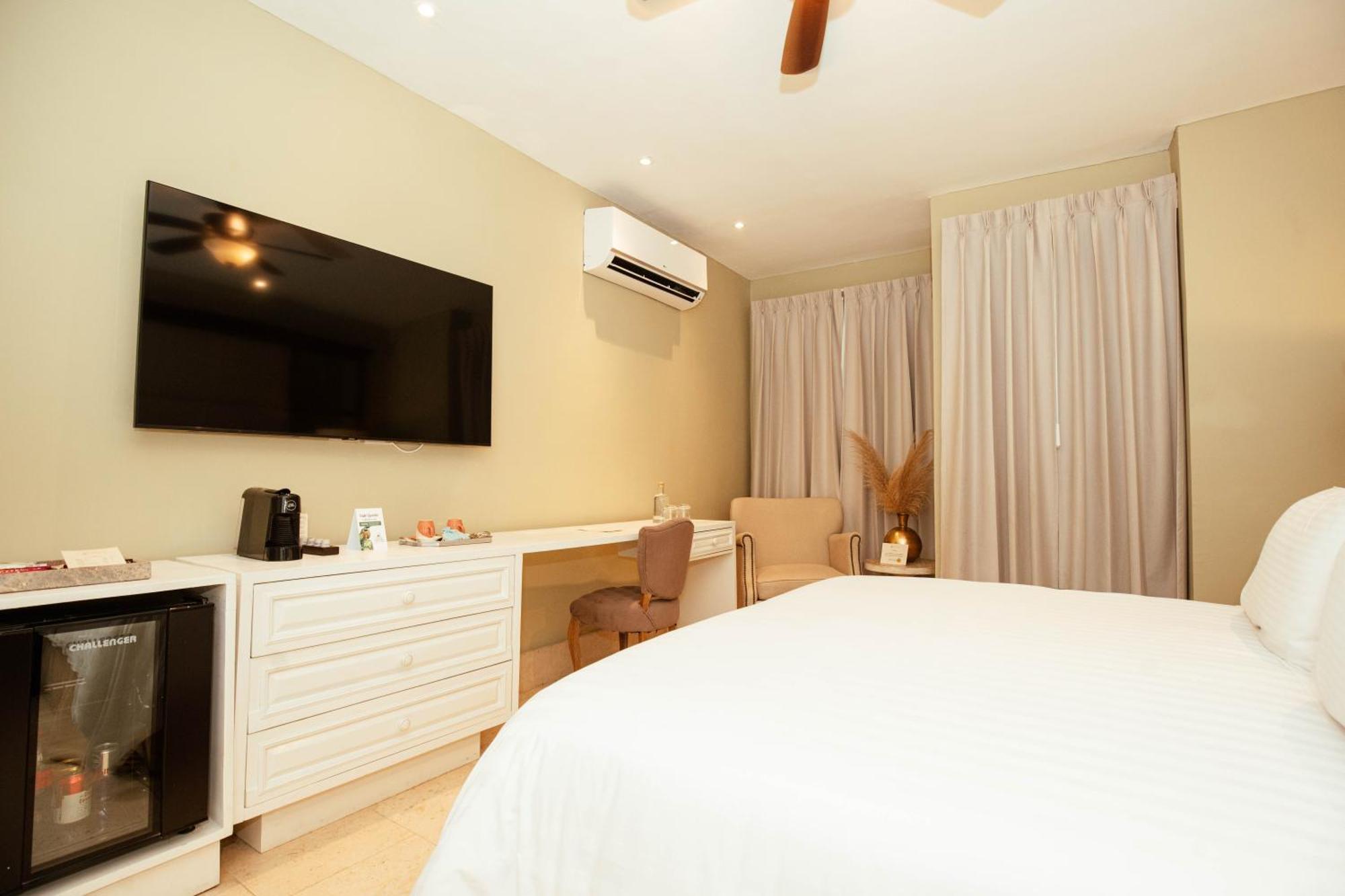 Hotel Casa Del Gobernador Cartagena Exterior photo
